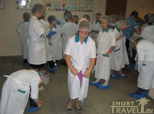 Дети в белых халатах…