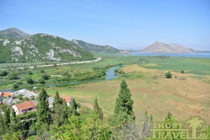 Вот, что видно с крепости Бесац