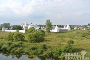 Скромный Суздальский пейзаж