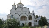 Снаружи величественно, а внутри тихо и спокойно
