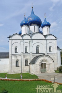 Синие купола, золотые звезды