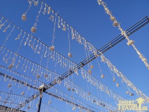 Светодиодные висюльки. А точно так было задумано?