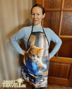 Фартук с котиком для кошколюбивой домохозяйки